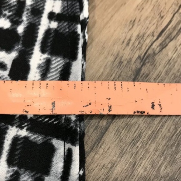 Lily White Midi Skirt - Picture 5 of 6